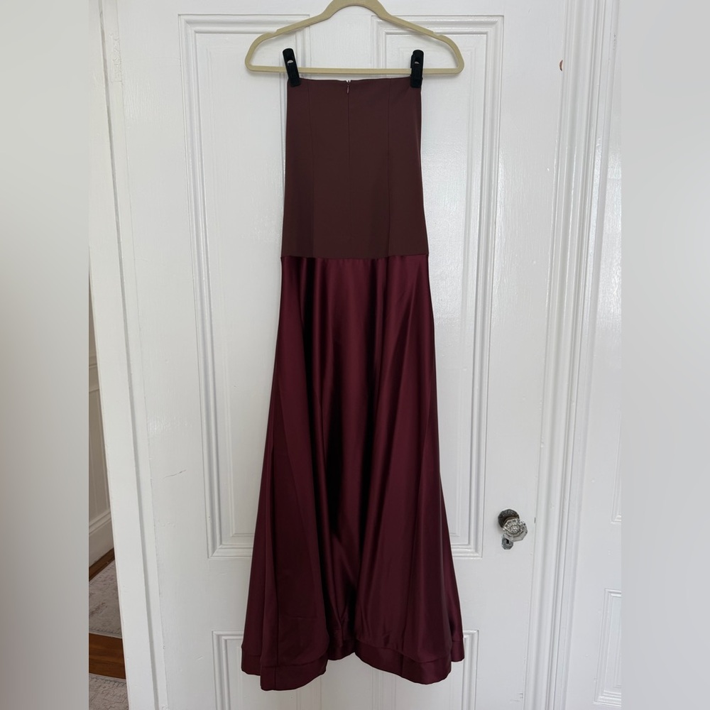 Maroon strapless two tone satin gown - small - Picture 2 of 3